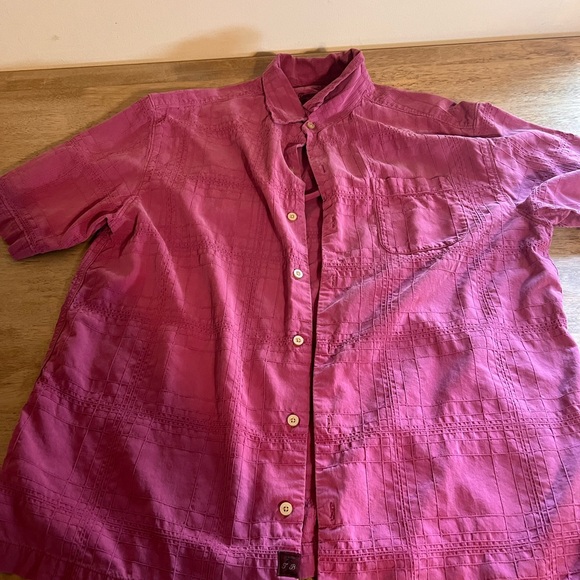 Tommy Bahama Other - Tommy Bahama Shirt Mens Large Pink 100% Silk Button Up Camp Casual Lightweight